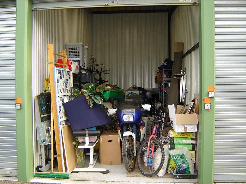 Petit Box rempli du Boss du Stockage - SCI Luto